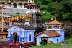 Guptkashi: Views of Ganga river